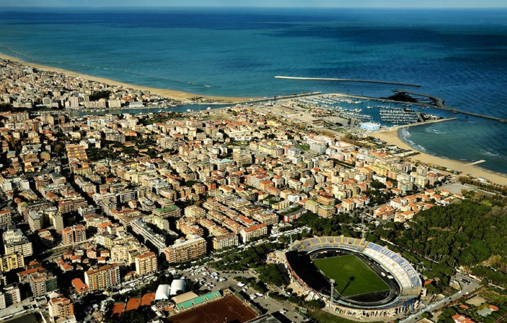 B&B Amerigo Vespucci Pescara Bagian luar foto
